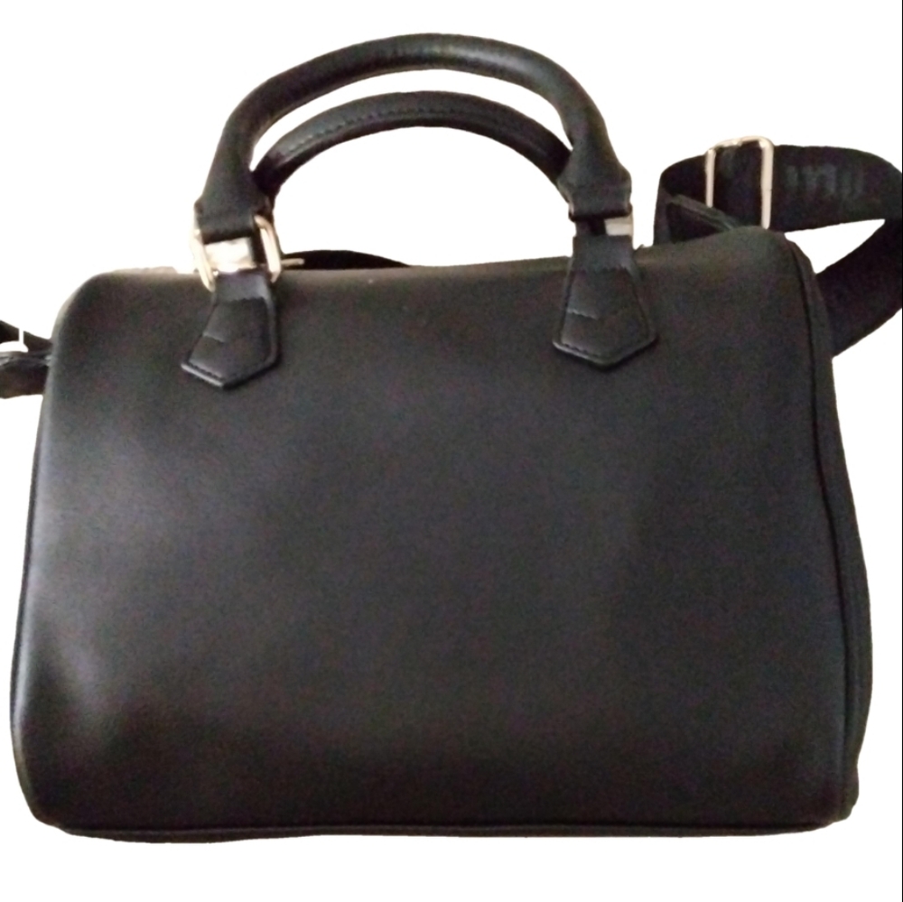 ❤️🧡Juicy Couture Black Satchel Handbag - NWT💓❣️ - Picture 3 of 8